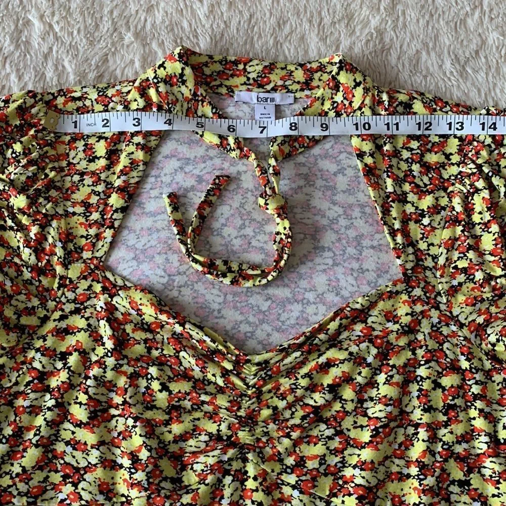 Bar III  blouse floral size large - Picture 9 of 16